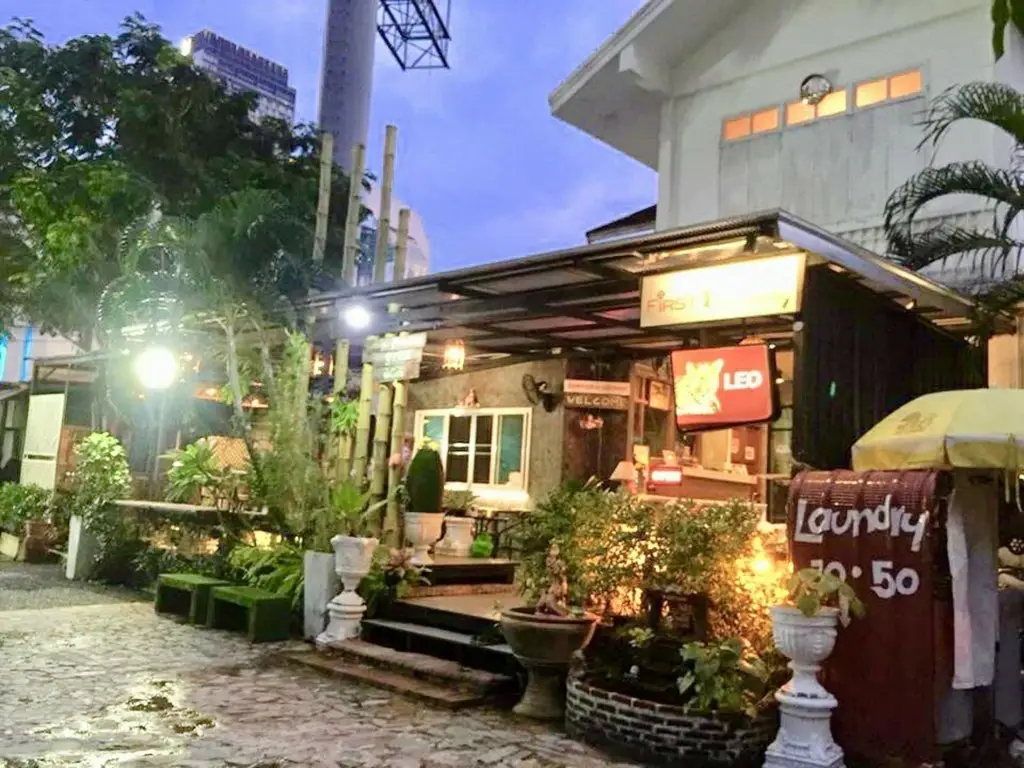 Бангкок: FIRST 1 Boutique House at Sukhumvit 1