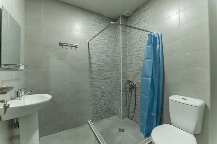 Омало: Hotel Complex Nabadi