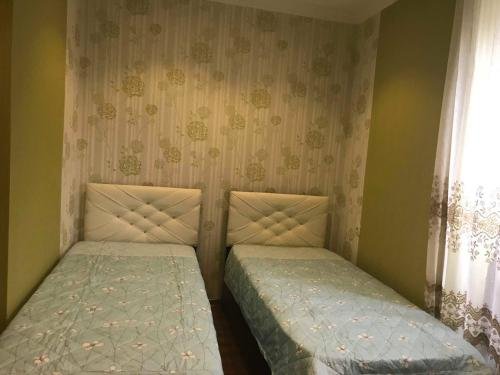 Батуми: Lela's Guest house