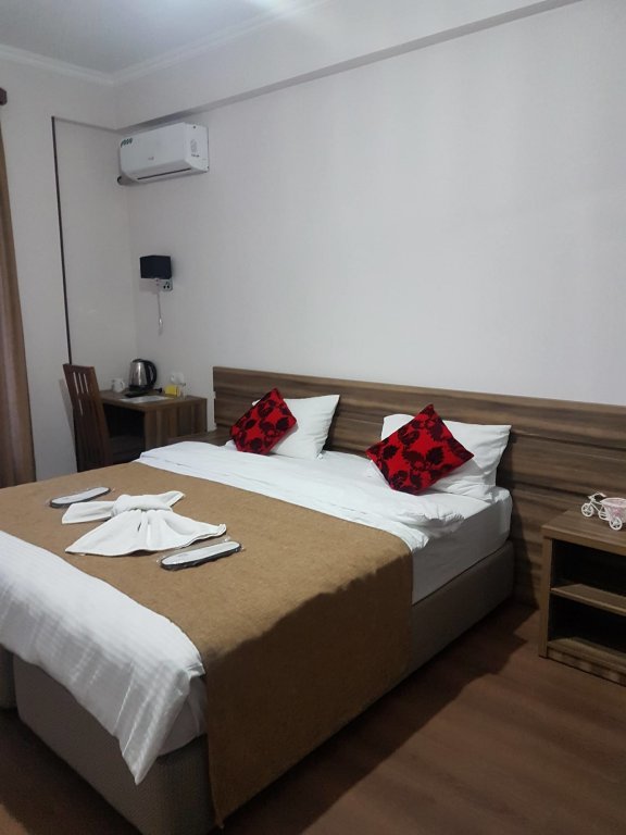 Тбилиси: Art Teva Hotel