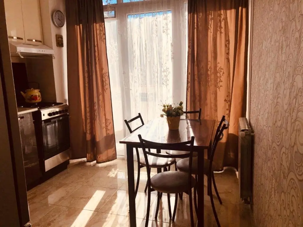 Тбилиси: Apartment on Marjanishvili in Tbilisi