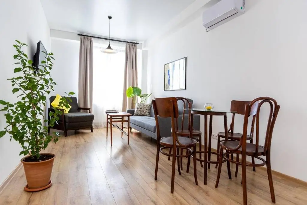 Тбилиси: Wehost Stylish Apartment Near Fabrika
