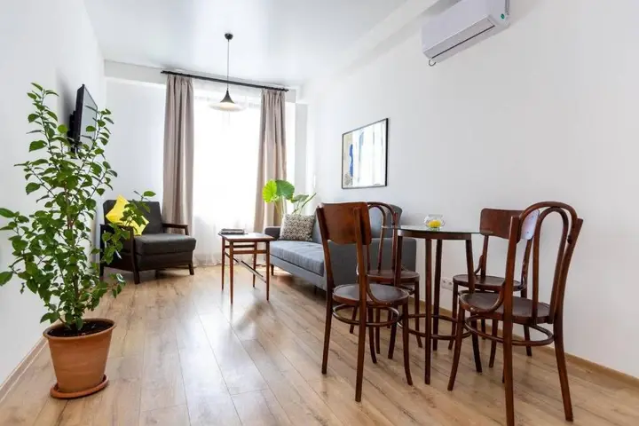 Тбилиси: Wehost Stylish Apartment Near Fabrika