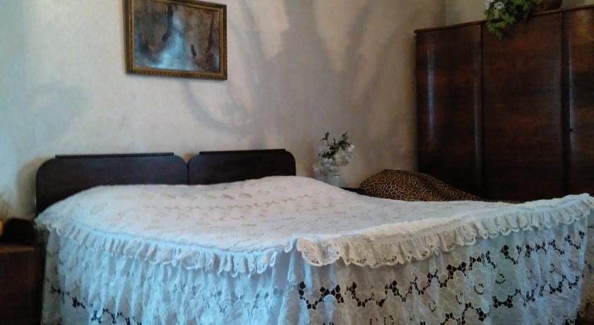 Кутаиси: Kutaisi Guest House