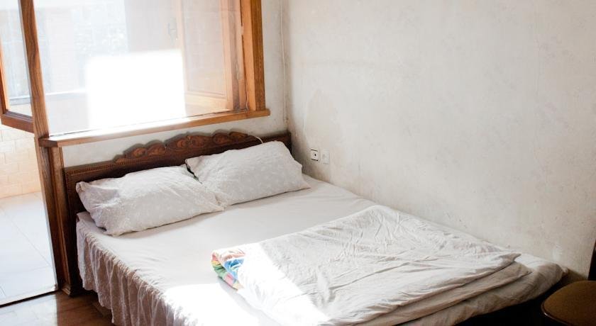 Кутаиси: Kutaisi Guest House