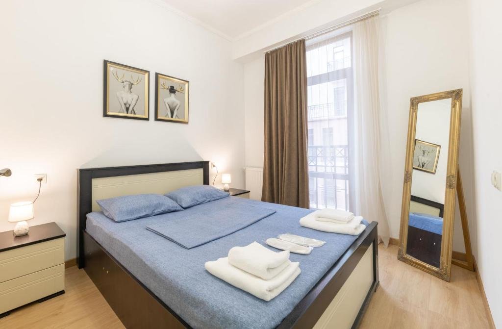 Тбилиси: Best Location Apartment in Old Tbilisi