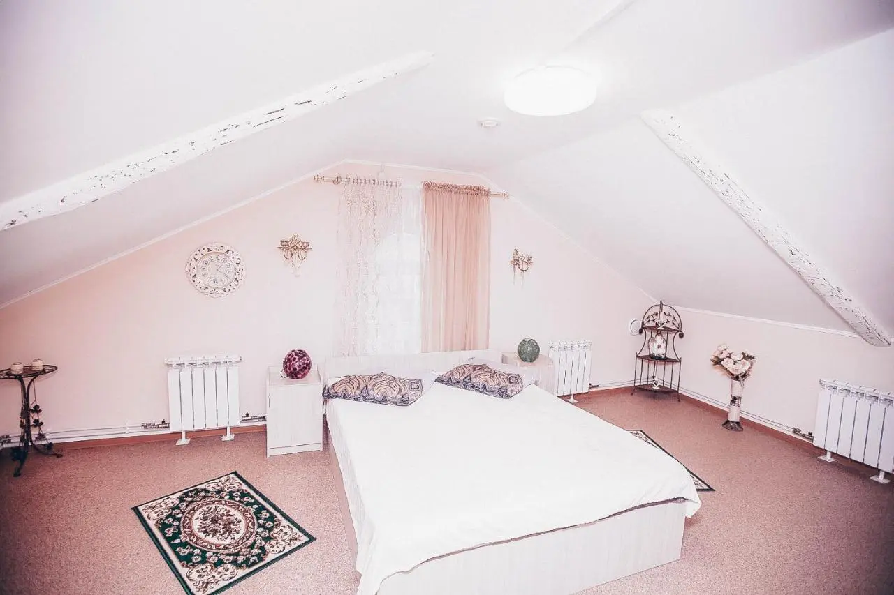Череповец: Na naberezhnoy Guesthouse