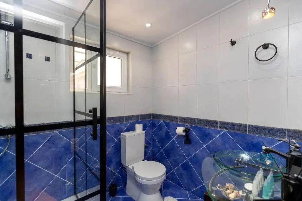 Тбилиси: 3BR Triplex w 3 terraces +3bathrooms, 2 Min. from Rustaveli ave