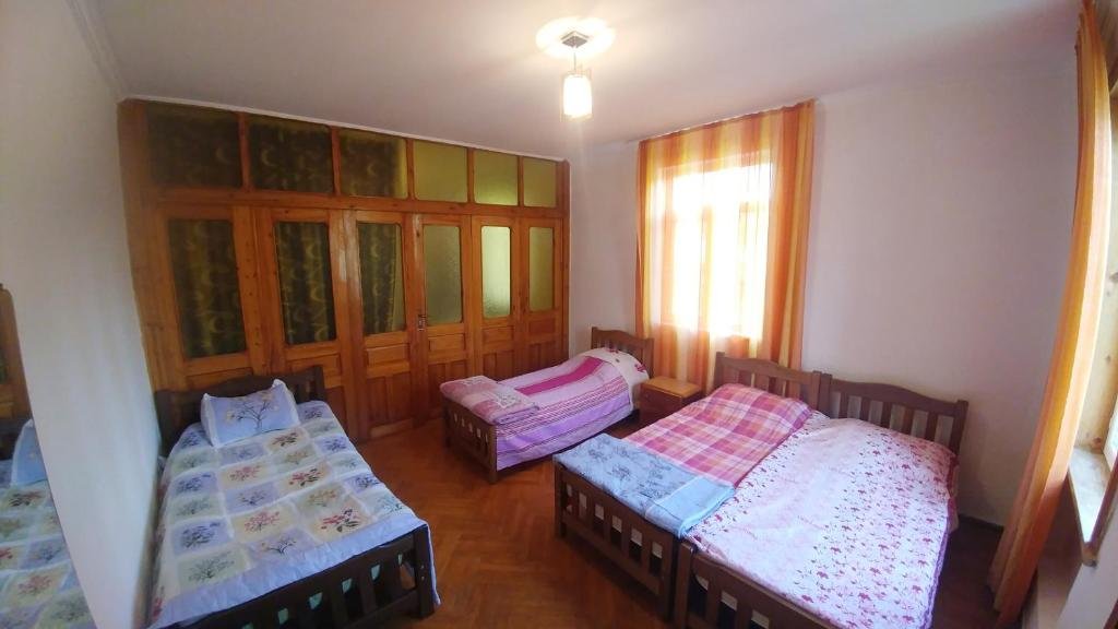 Кутаиси: Hostel Xvamli