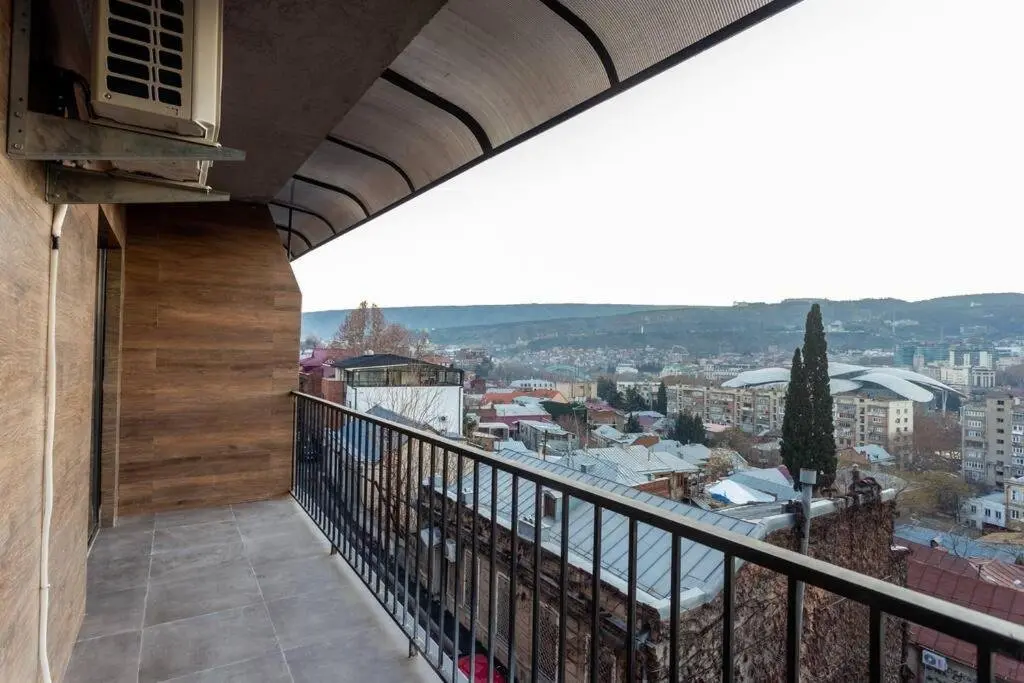 Тбилиси: 1br apartment in old tbilisi