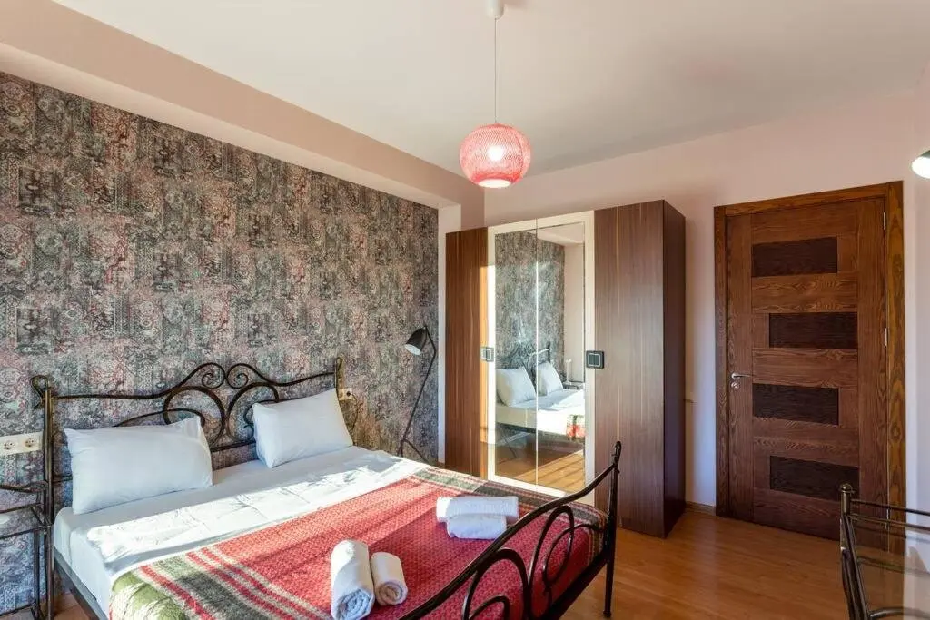 Тбилиси: 1br apartment in old tbilisi