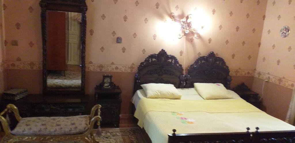 Кутаиси: Hostel Castle