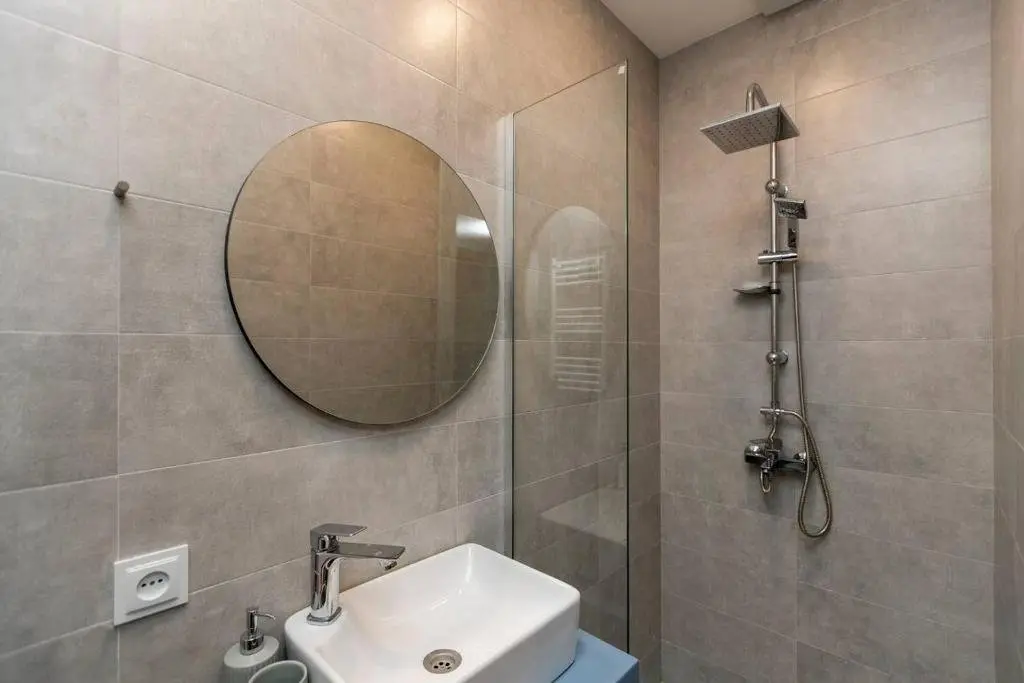 Тбилиси: 2br stylish apt in the heart of tbilisi