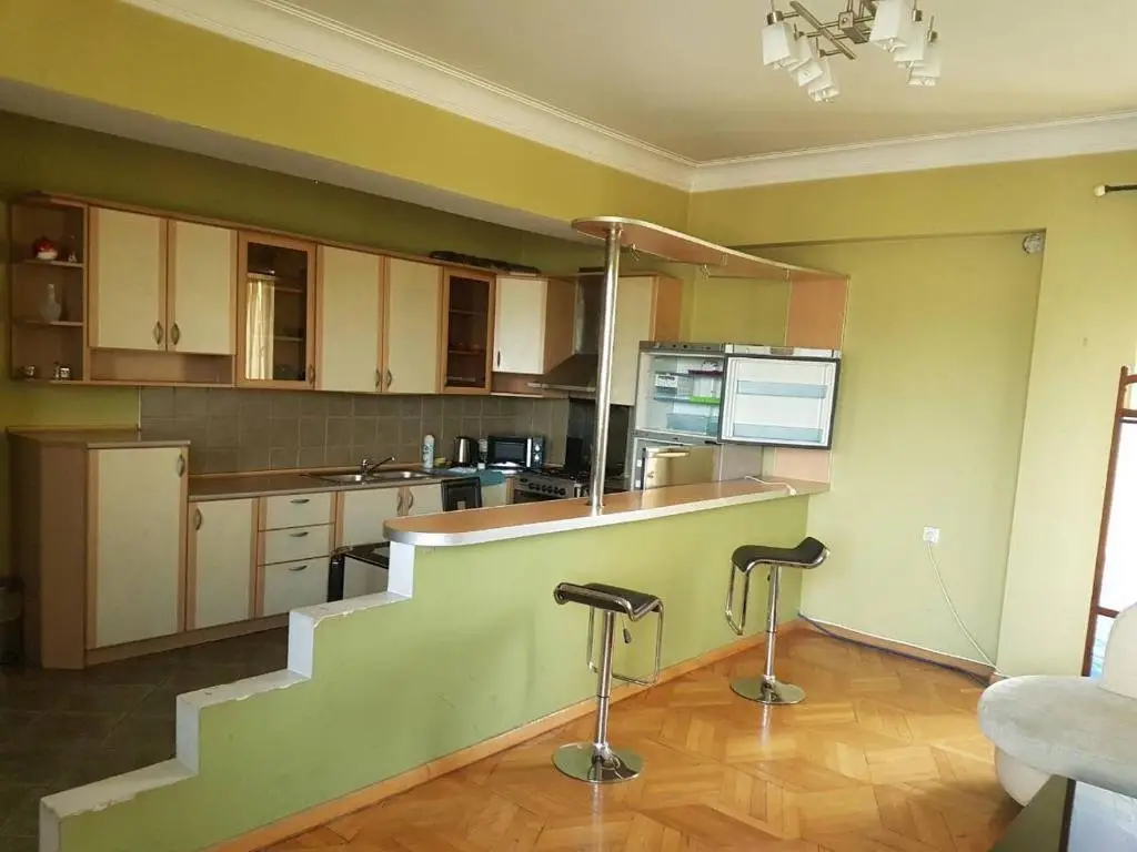 Тбилиси: Vera Apartment On Kostava 3