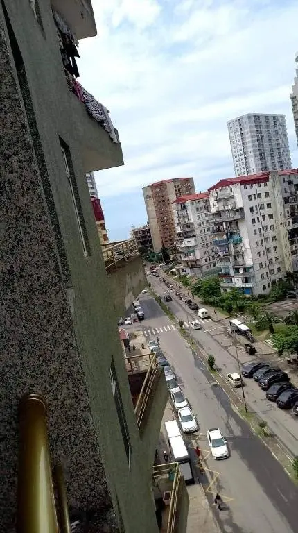 Батуми: 1-bedroom Apartment in Batumi, near to sea.