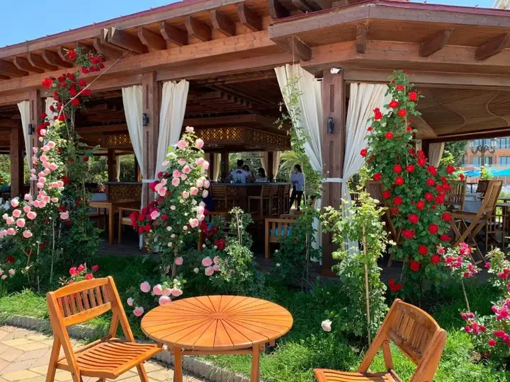 Букнари: 2 bedroom Apartment in Oasis