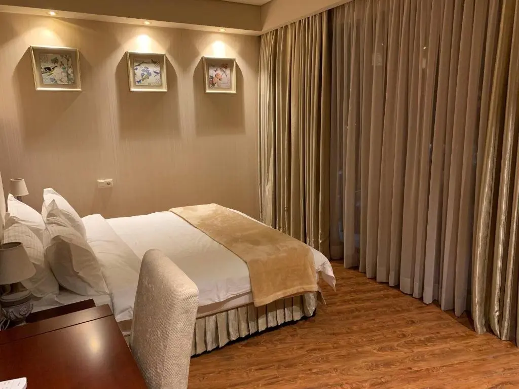 Букнари: 2 bedroom Apartment in Oasis