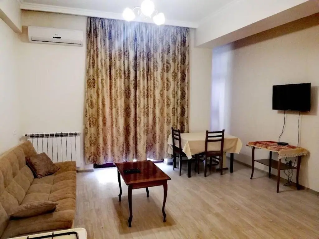 Тбилиси: 1rst Apartment