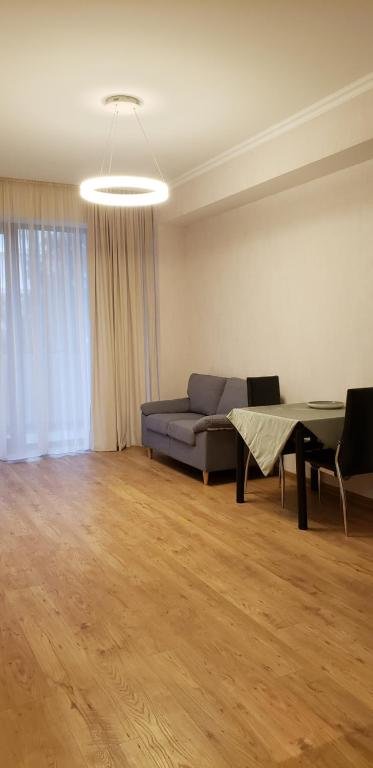 Тбилиси: Apartment - 200 m Near Central Park