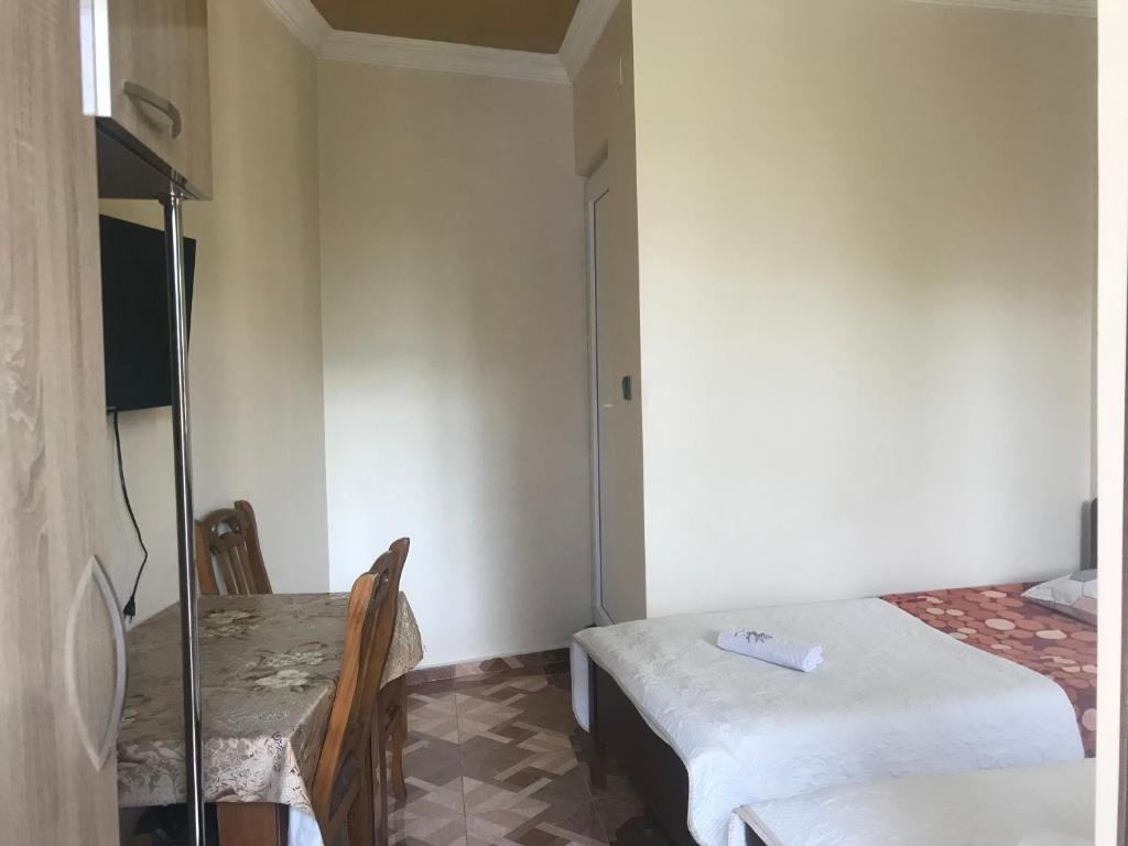 Батуми: Linda Guest house