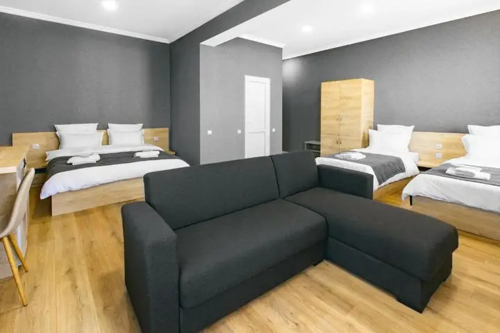 Боржоми: Hotel Caucasus Borjomi