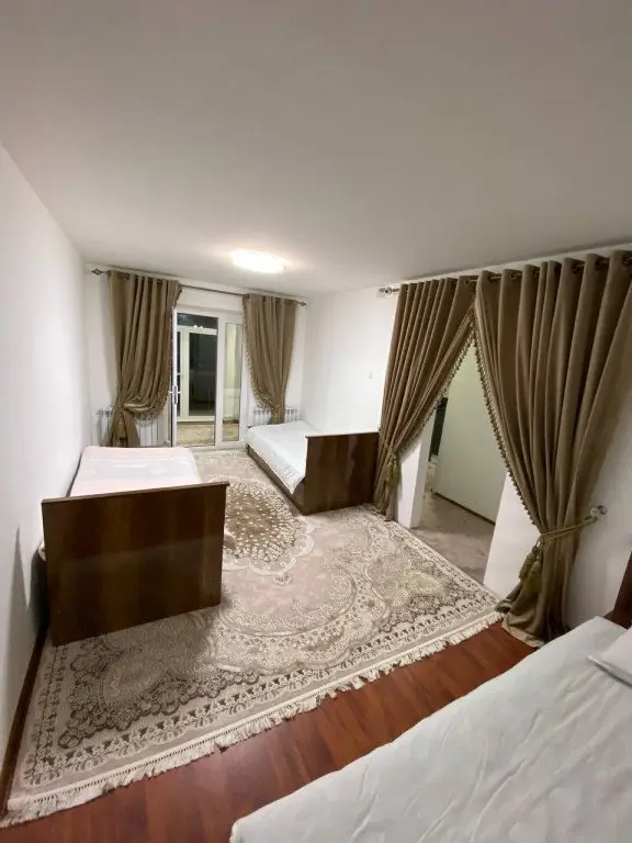 Фергана: Karvon Ferghana Hostel