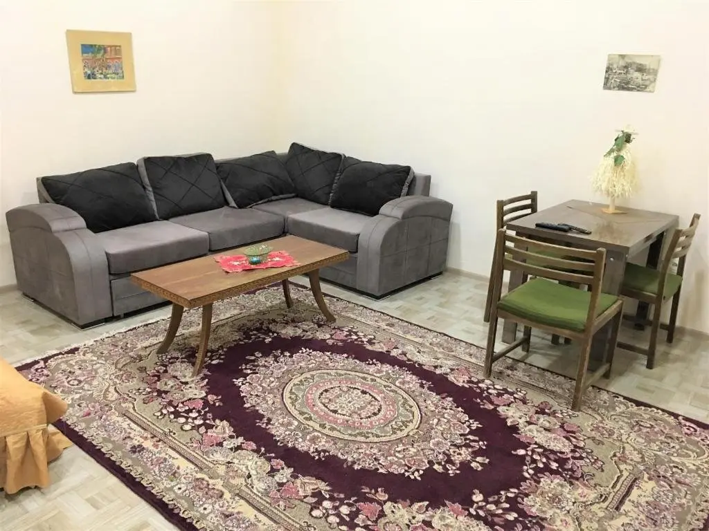 Тбилиси: 12 Ioseb Grishashvili Street COMPACT & COZY PLACE TO STAY IN