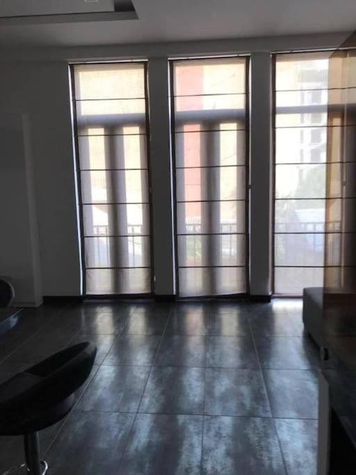 Тбилиси: 43 Ketevan Dedofali Avenue