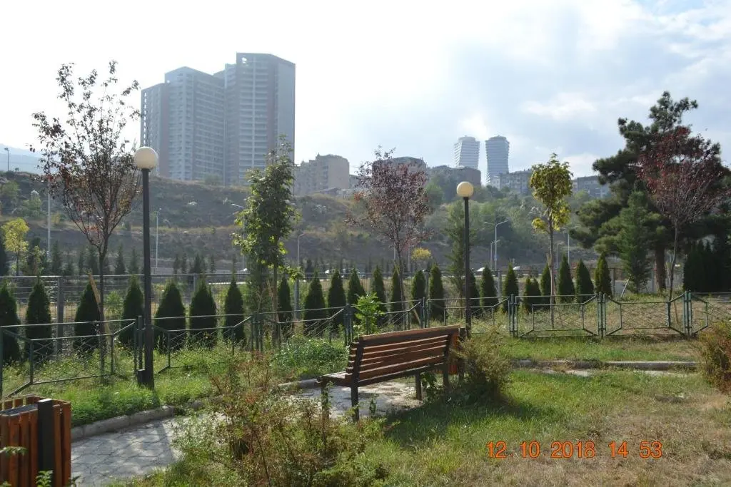 Тбилиси: 30 Simon Chikovani Street