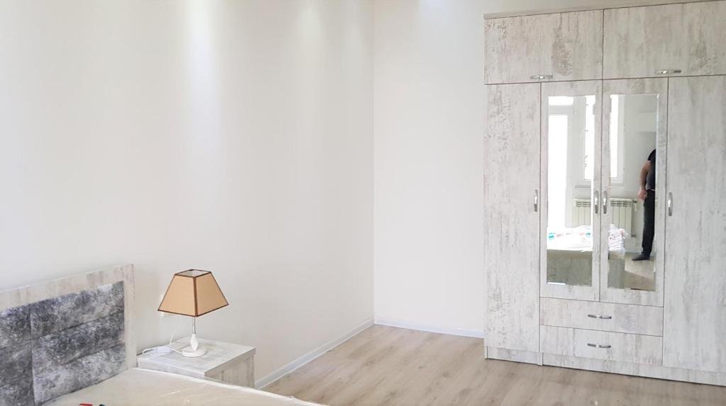 Тбилиси: 1 Petre Sarajishvili Street, Tbilisi