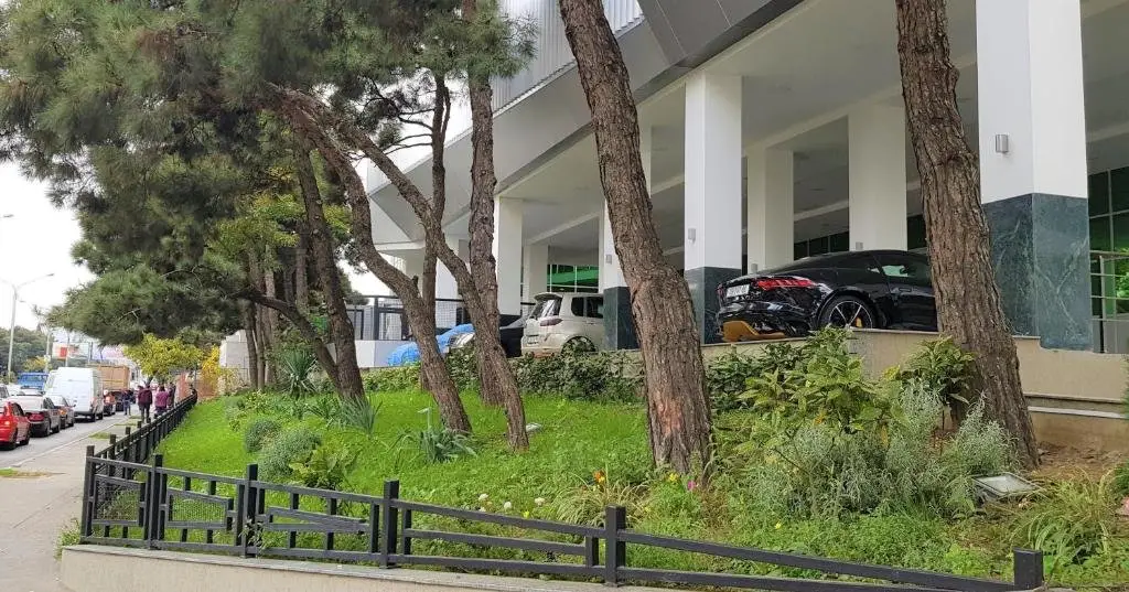 Тбилиси: 1 Petre Sarajishvili Street, Tbilisi