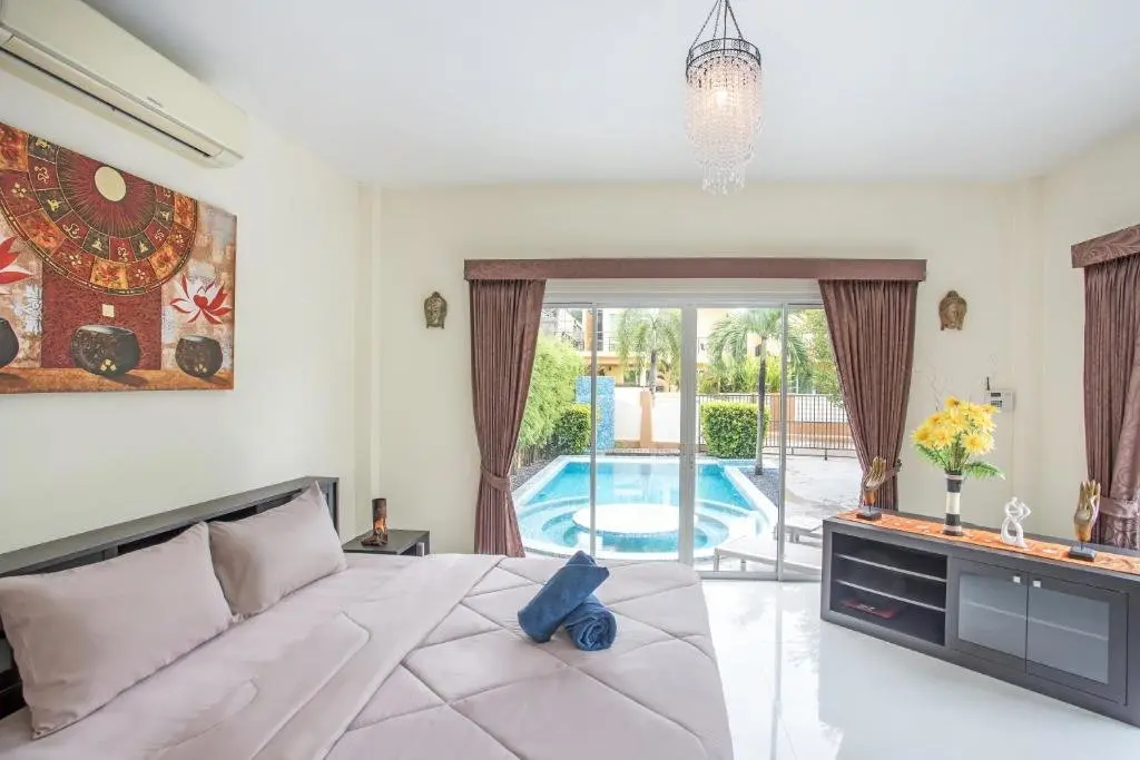 Муанг: Lovely Pool Villa Platinum near Nai Harn