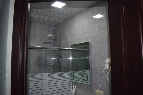 Батуми: Batomi Hotel