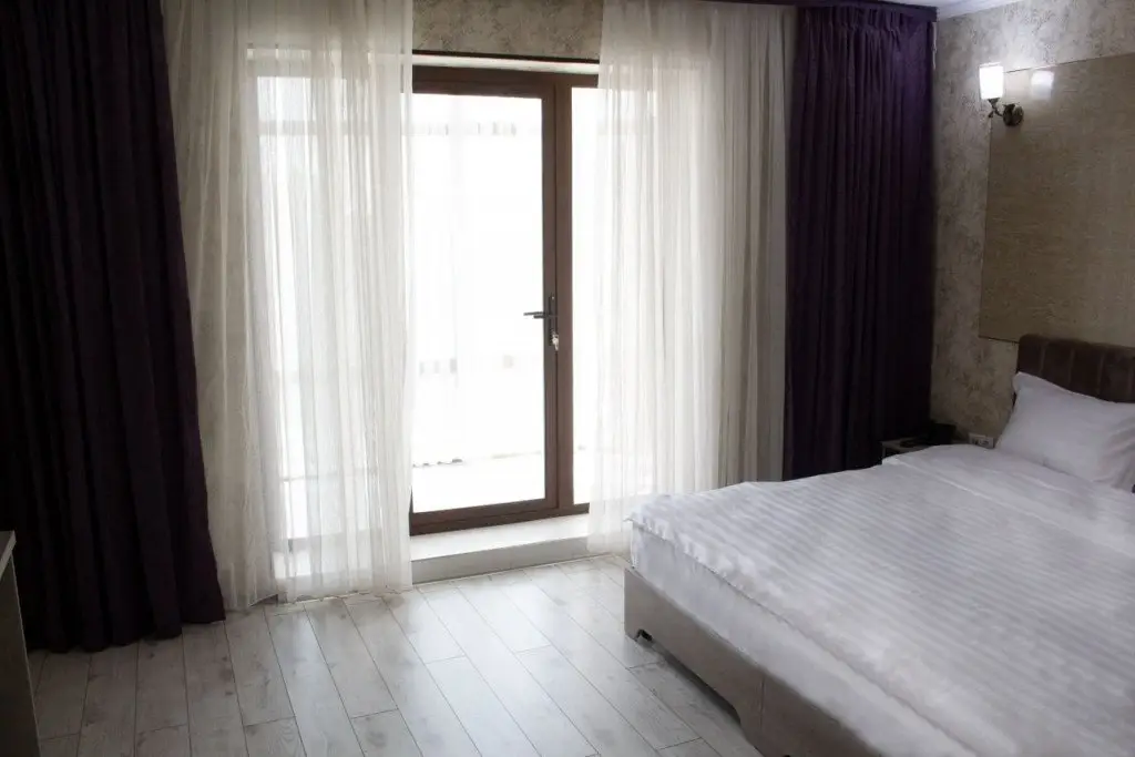 Ташкент: Artist Rеgency Hotel