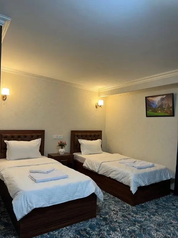 Ташкент: Almaz Hotel