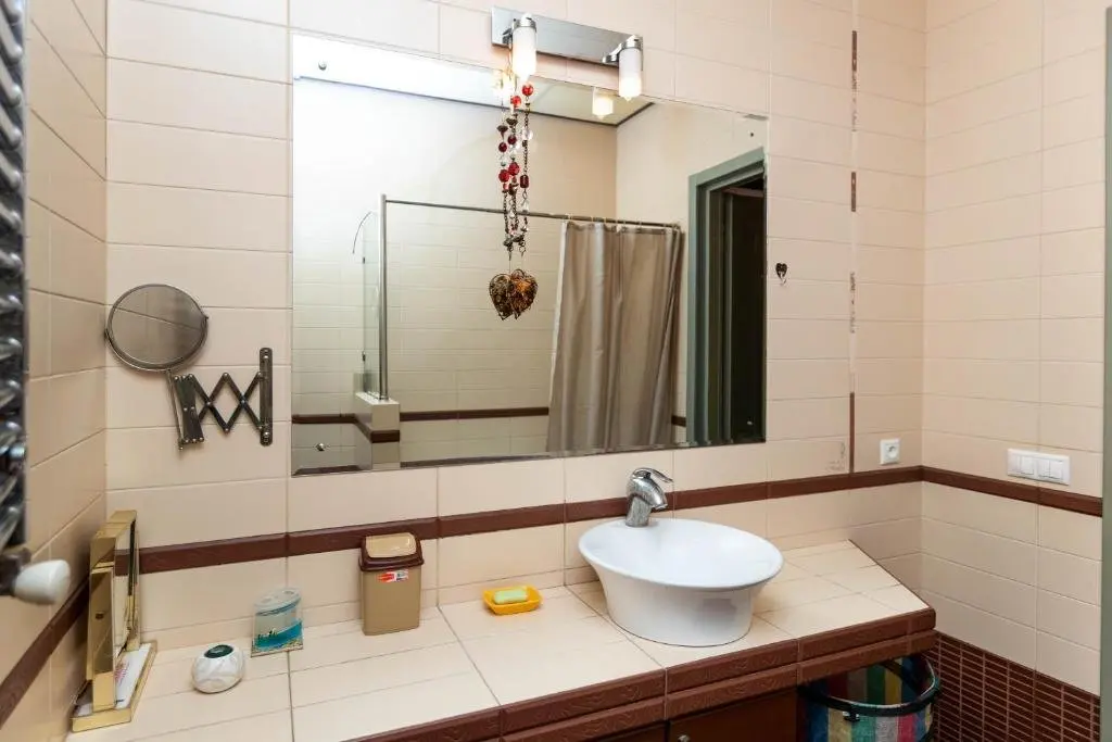 Тбилиси: 2-Bedroom Apartment Vera