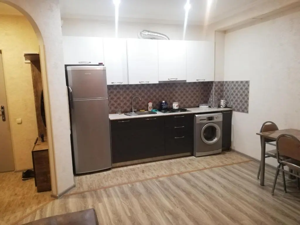 Тбилиси: 26 Giorgi Abashvili Street Apartment