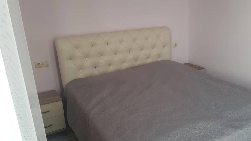 Батуми: The New Flat with 3 Rooms for 4-6 Guests