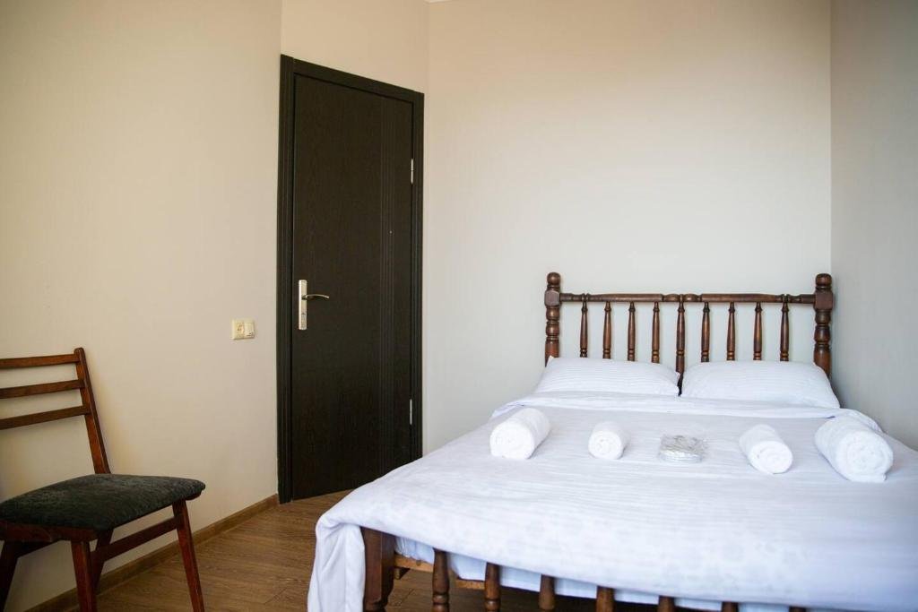 Батуми: ?2Br Stylish Apt W Balcony In The Heart Of Batumi?