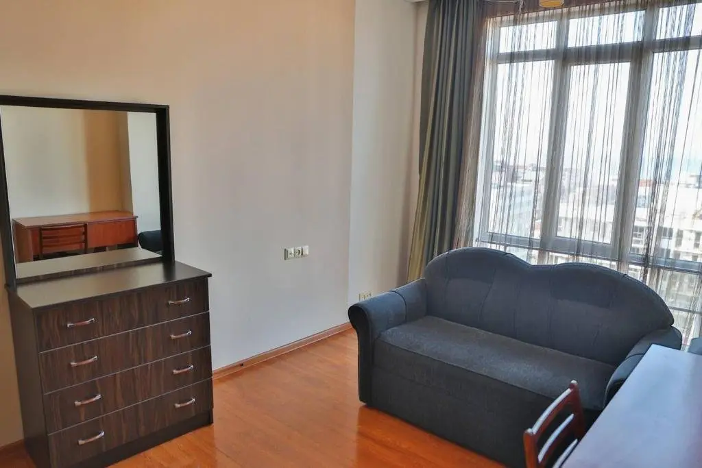 Батуми: ?2Br Stylish Apt W Balcony In The Heart Of Batumi?