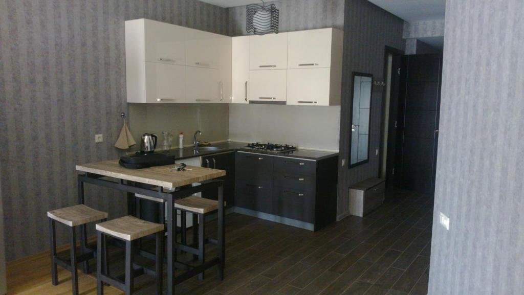 Тбилиси: 1 bedroom apartment in Simon Kandelaki 33