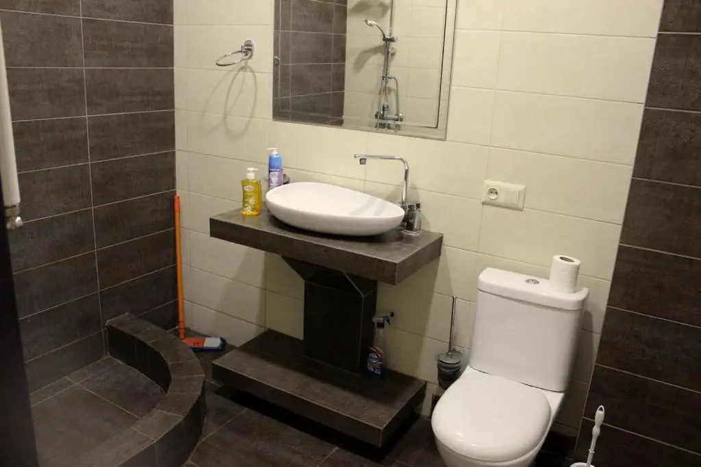 Тбилиси: 1 bedroom apartment in Simon Kandelaki 33
