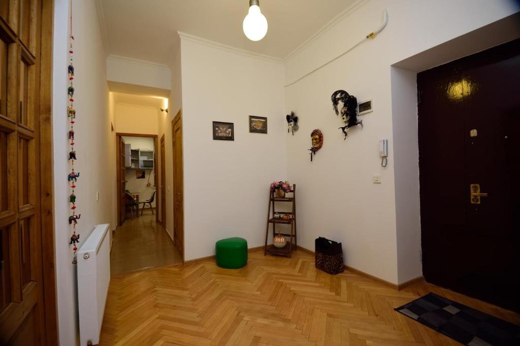 Тбилиси: Apartment near Vake park