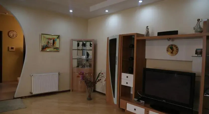 Тбилиси: Five Star Apartment