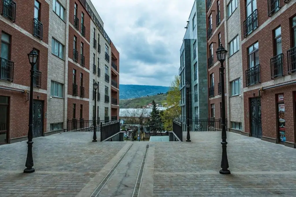Тбилиси: Apartment Art Nebula Old Tbilisi Avlabari