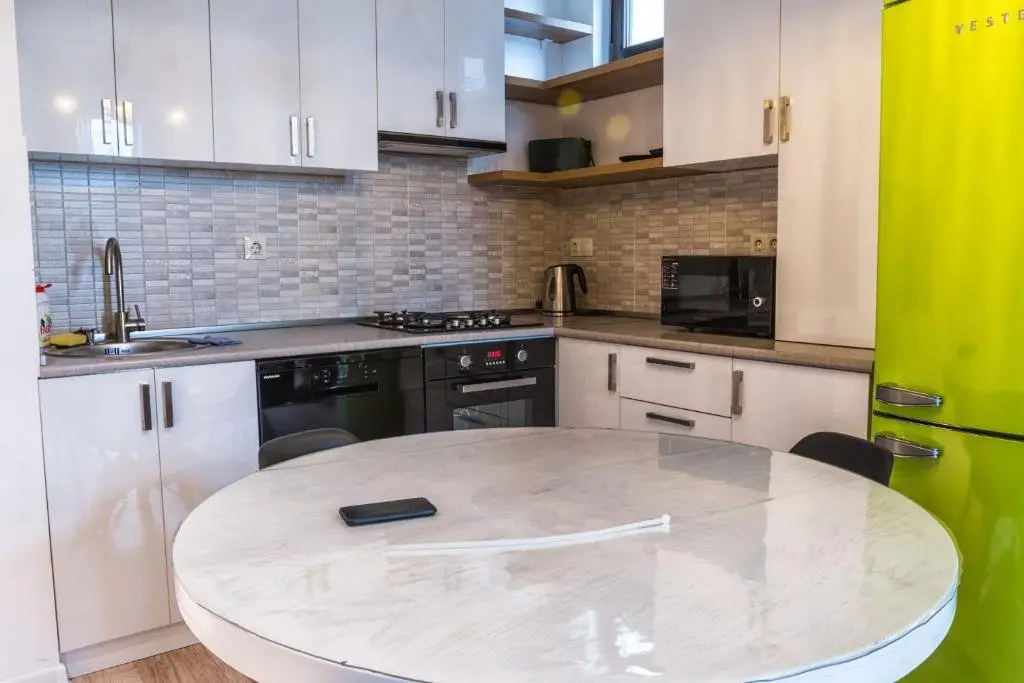 Тбилиси: Apartment Art Nebula Old Tbilisi Avlabari