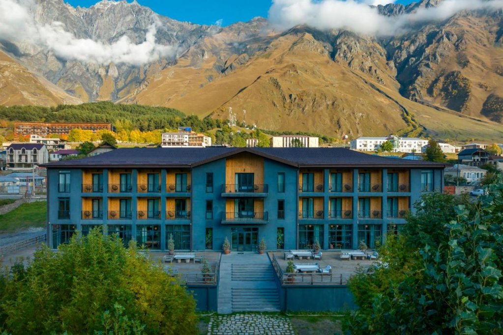 Intourist Kazbegi — фото 1