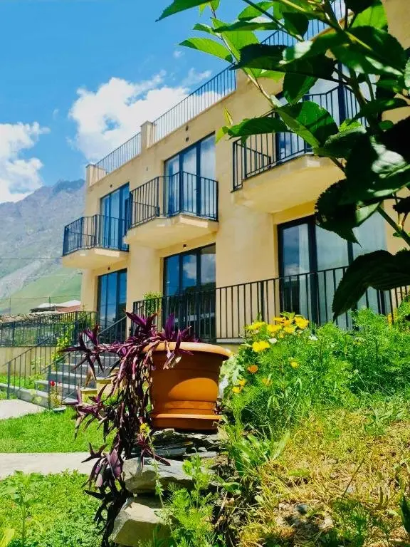 Hotel Horizon Kazbegi — фото 1