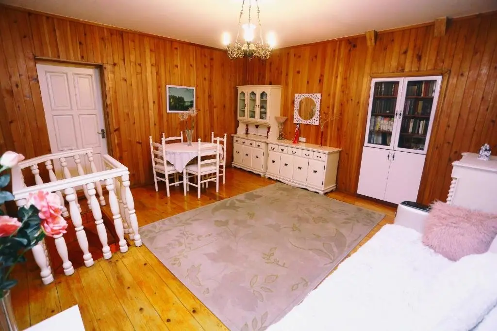 Тбилиси: Apartment on Freedom Square Diuma Street