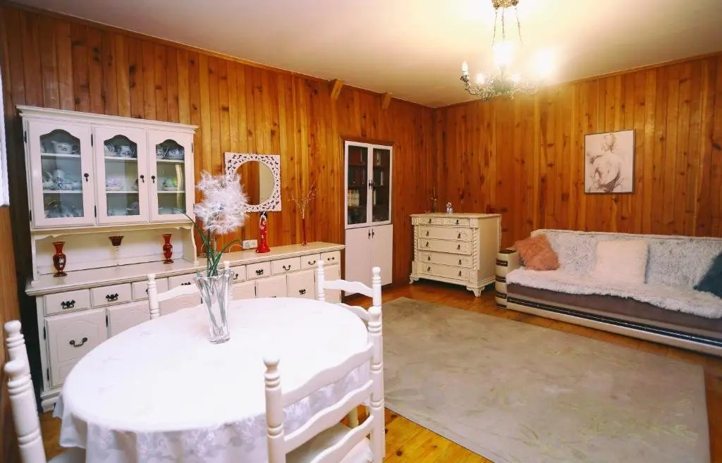 Тбилиси: Apartment on Freedom Square Diuma Street